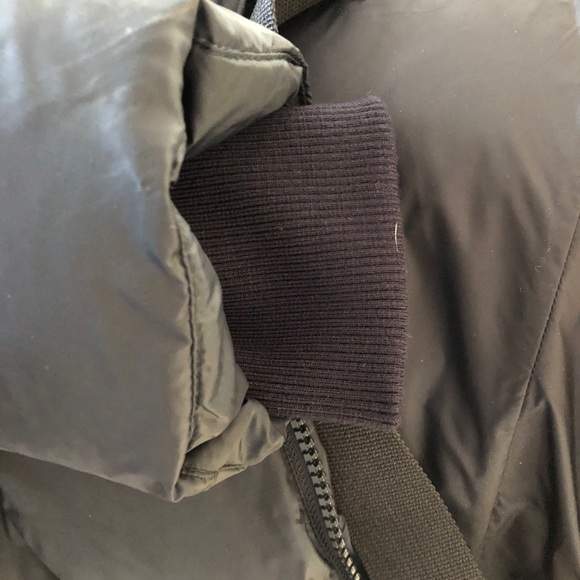 Vince Quilted Puffer Coat - Picture 7 of 9